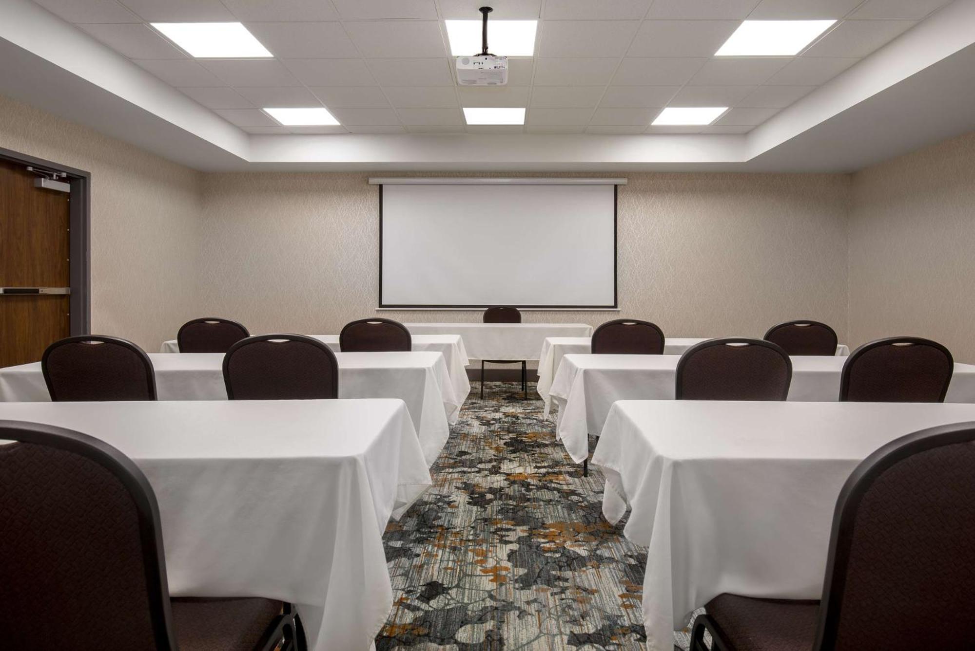 Hampton Inn By Hilton Brampton - Toronto Buitenkant foto