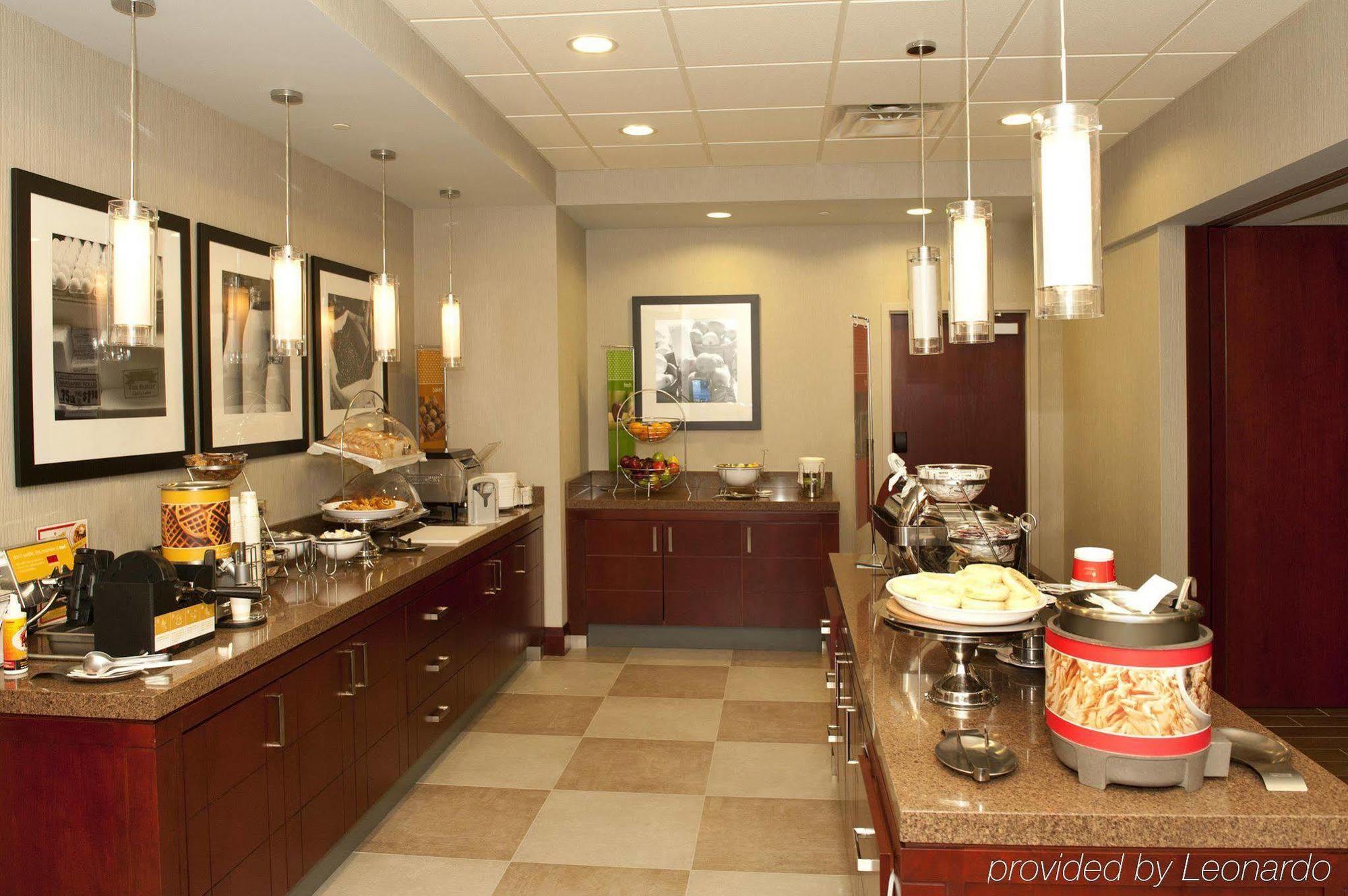 Hampton Inn By Hilton Brampton - Toronto Buitenkant foto